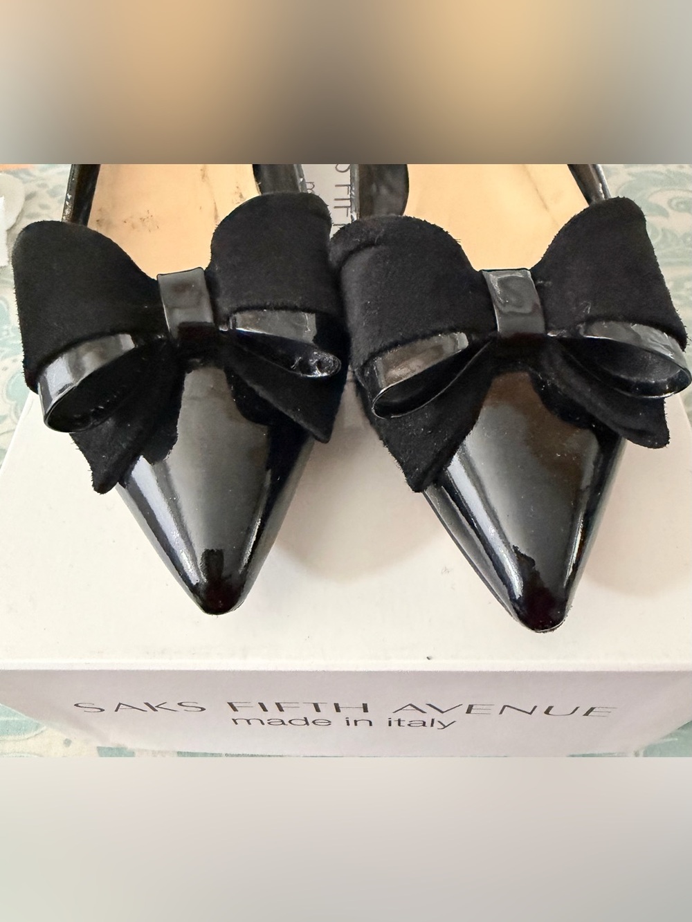 BLACK Saks Fifth Avenue Bianca 100% Patent Leather Flats Made in Italy
